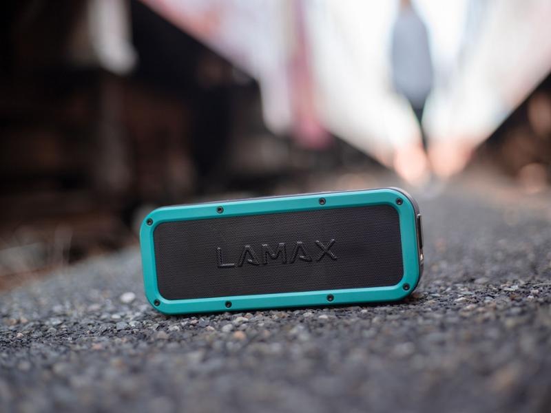 Prenosný reproduktor LAMAX Storm1 čierny/tyrkysový Prenosný reproduktor LAMAX Storm1 čierny/tyrkysový