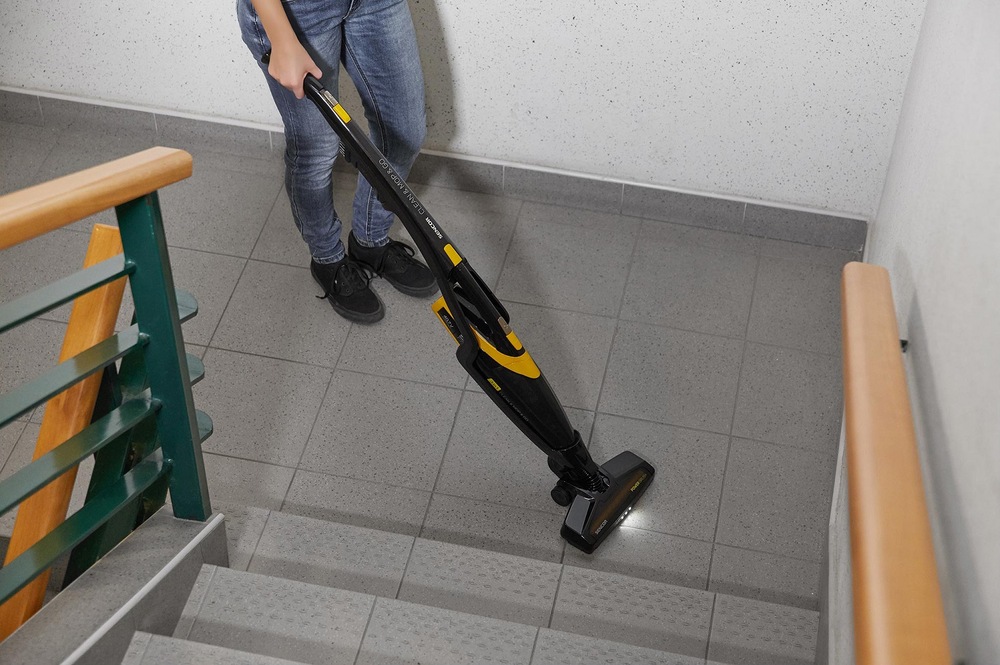 Tyčový vysávač Sencor SVC 0741YL-EUE3