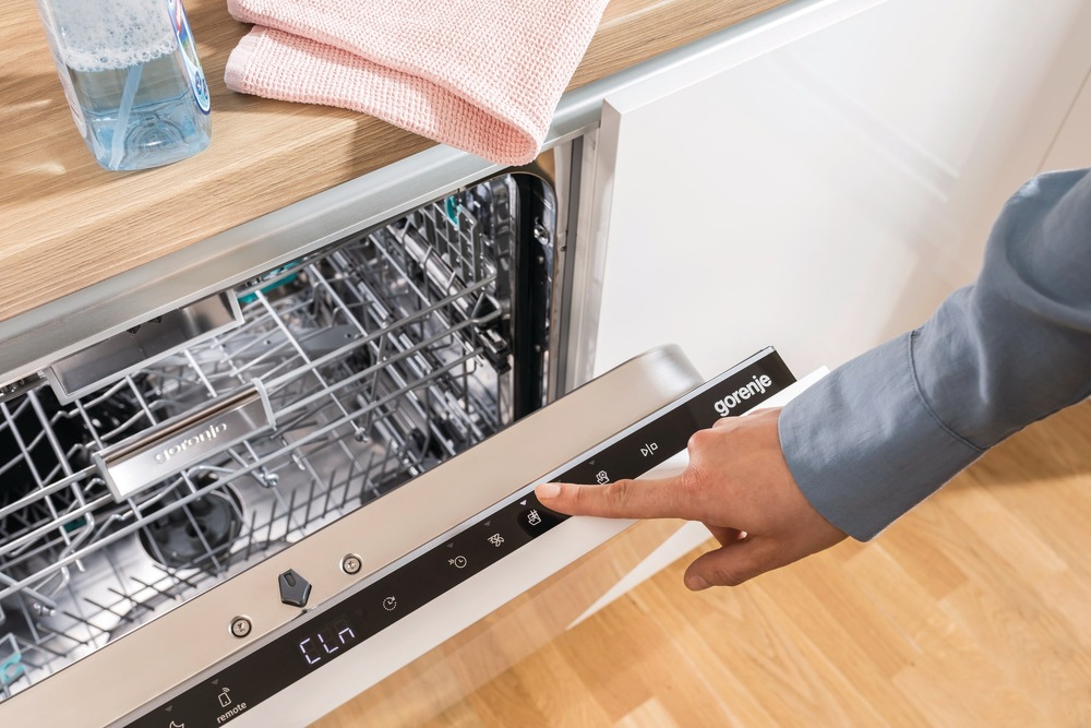 Umývačka riadu Gorenje Advanced GV673C62 Super Tichá