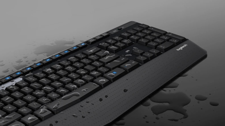 Klávesnica s myšou Logitech Wireless Combo MK345, CZ/SK čierna