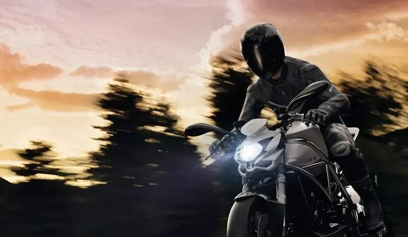 Autožiarovka Osram NB LED H7 GEN2MOTO Autožiarovka Osram NB LED H7 GEN2MOTO