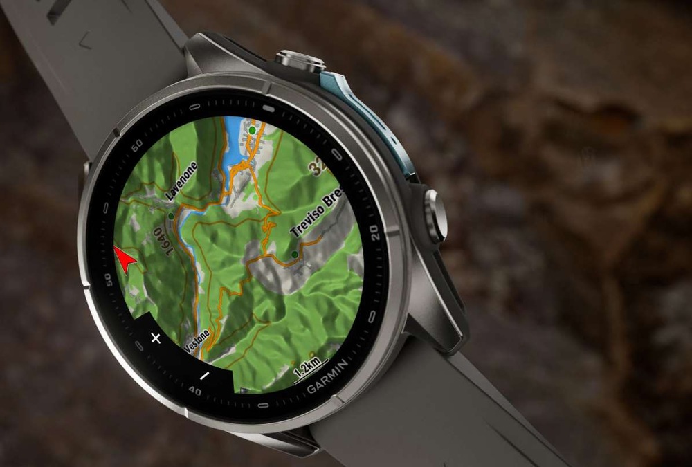 Garmin fénix 9 majú farebné mapy TopoActive