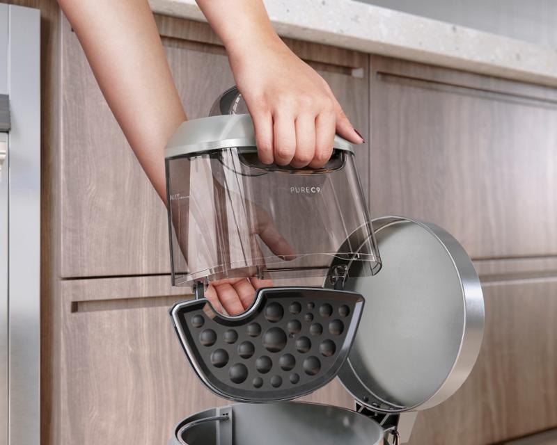 Podlahový vysávač Electrolux PURE C9 PC91-4MG sivý/biely Electrolux PURE C9 PC91-4MG, šedá