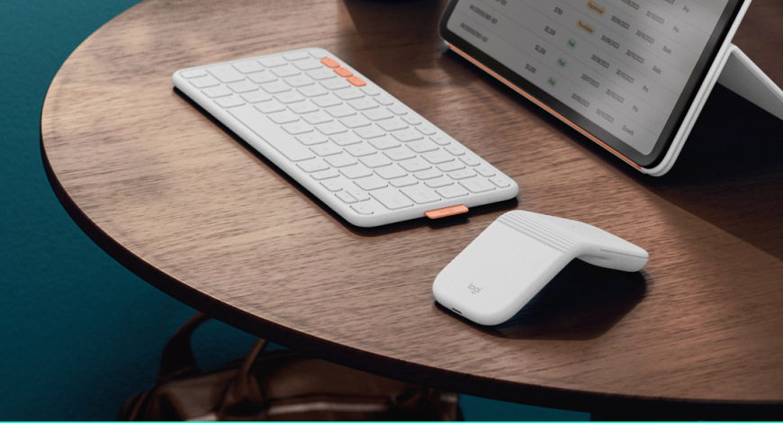 Minimalistická myš Logitech Mobi Fold skvele dopĺňa mobilnú pracovnú zostavu s notebookom alebo tabletom