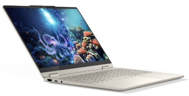 Notebook Lenovo Yoga 7 2-in-1 14AKP10 béžový Otvorený Lenovo Yoga 7 2-in-1 14AKP10 s 14″ OLED displejom a klávesnicou