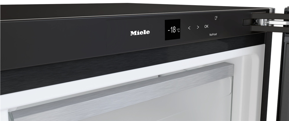 Mraznička Miele FNS 4782 D čierna/ocel Mraznička Miele FNS 4782 D Blacksteel umožňuje prepojenie s aplikáciou Miele@home