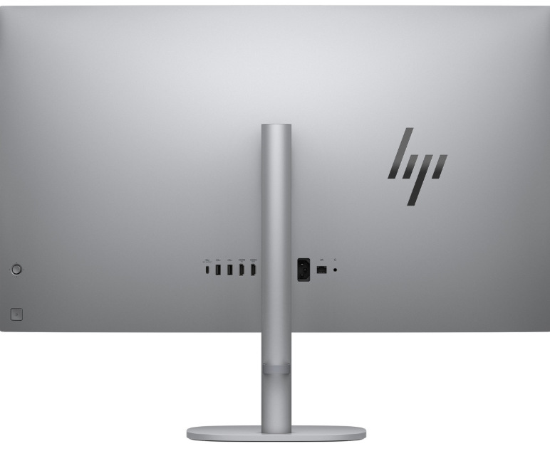 PC all in-one HP OmniStudio X 32-c0011nc strieborný Zadná strana HP OmniStudio X 32-c0011nc so stojanom a pripojovacími konektormi