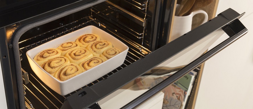 Rúra Gorenje BPS6747A06X čierna/nerez Multifunkčná rúra Gorenje BPS6747A06X, vstavaná, Kontrola pečenia StepBake
