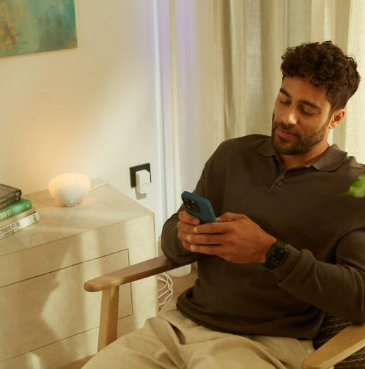 Vnútorný reproduktor Philips Hue Secure Smart biely Vnútorný reproduktor Philips Hue Secure Smart biely