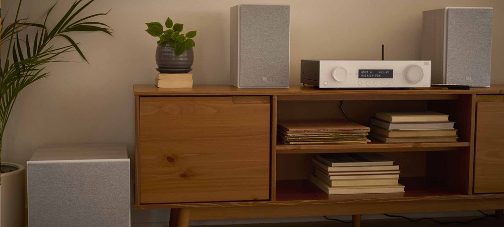 AV Receiver JBL MA310 biely