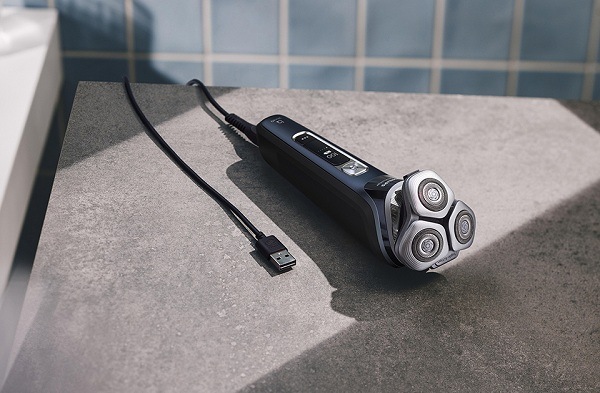 Holiaci strojček Philips i9000 Prestige XP9201/33 modrý