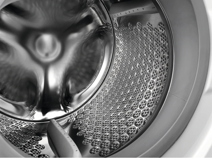 AEG SoftWater L9FBB49SC BlackEdition, bílá