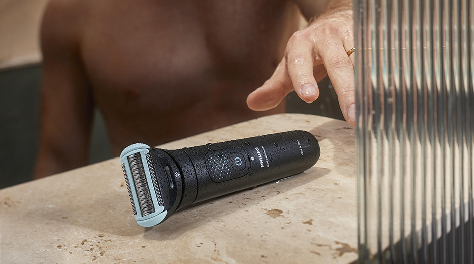 Zastrihávač telový Philips Series 7000 BG7470/15 čierny Vodeodolný zastrihávač Philips pre mokré použitie
