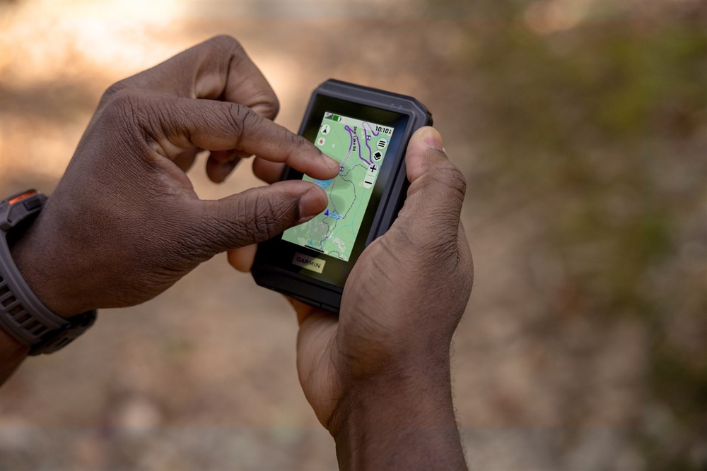 Garmin eTrex Touch má 3" dotykový displej