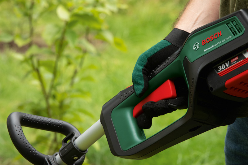 Krovinorez Bosch AdvancedBrushCut 36V-23-750 (s batériou) Bosch AdvancedBrushCut 36V-23-750 (s batériou)