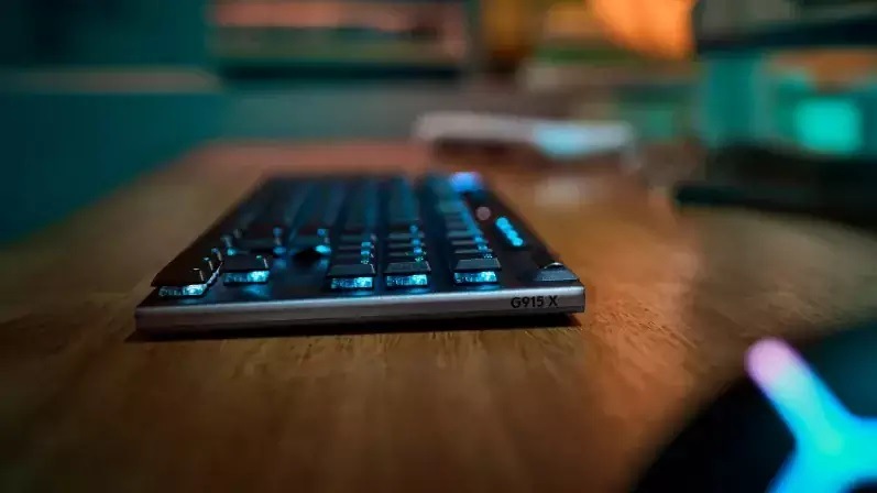 Klávesnica Logitech G915 X Lightspeed TKL Wireless, US layout čierna Klávesnica Logitech G915 X Lightspeed TKL Wireless, US layout čierna
