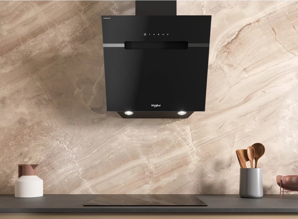 Odsávač pár Whirlpool WHVS 61F LT DP K, čierny, komínový