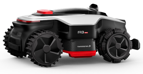 Robotická kosačka Dreame A3 AWD Pro 2500 Zadný bočný pohľad na Dreame A3 AWD Pro 2500 s robustnými kolesami na jazdu v teréne