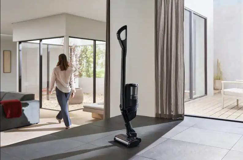 Tyčový vysávač Miele Triflex HX3 Aqua Obsidian čierna Tyčový vysávač Miele Triflex HX3 so samostatným státím