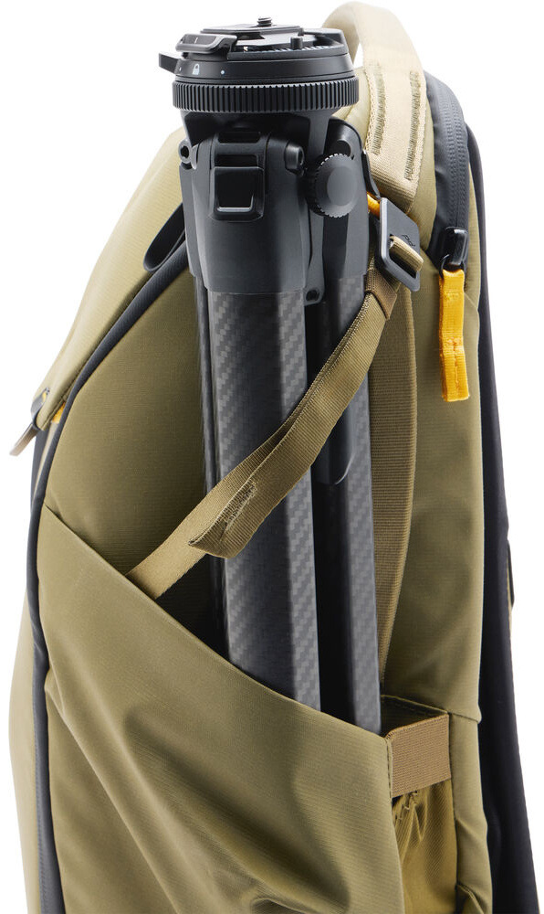 Batoh Peak Design Everyday Backpack 20L (v2) khaki Batoh Peak Design Everyday Backpack 20L (v2) khaki