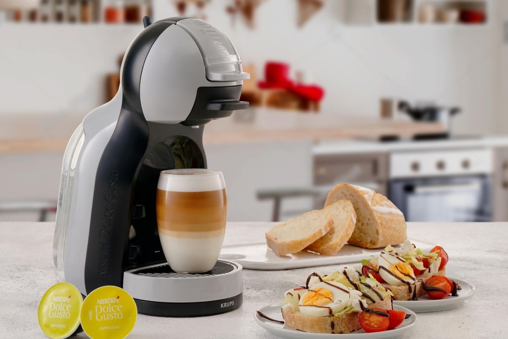 Kapsulový kávovar Krups NESCAFÉ Dolce Gusto Mini Me KP123BCE + kapsuly 96 ks sivé Kapsulový kávovar Krups NESCAFÉ Dolce Gusto Mini Me KP123BCE + kapsuly 96 ks sivé