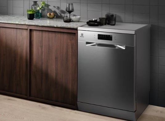 Umývačka riadu Electrolux 300 AirDry ESA47310SX nerez Umývačka riadu Electrolux 300 AirDry ESA47310SX nerez