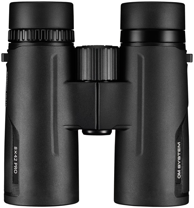 Ďalekohľad OM SYSTEM 8x42 PRO ponúka špičkový optický výkon a odolnú konštrukciu