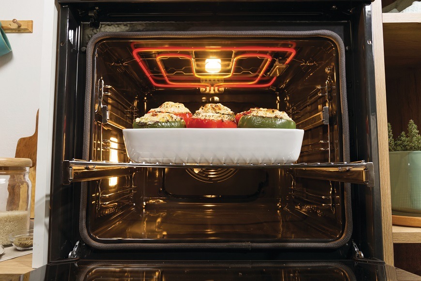 Rúra Gorenje Essential BPS6737E14X čierna/nerez Vstavaná rúra Gorenje BPS6737E14X, nerezová, PerfectGrill