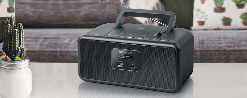 Rádioprijímač DAB+/CD MUSE M-32 DB čierny