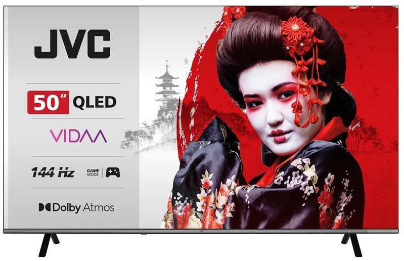 JVC TV LT-50VDQ9435 s QLED, operačným systémom VIDAA, 144 Hz DLG a zvukom Dolby Atmos. Na ľavej strane obrazovky sú kľúčové parametre a vpravo je zobrazená žena v tradičnom japonskom kimone s výrazným make-upom, podčiarkujúca kvalitu obrazu