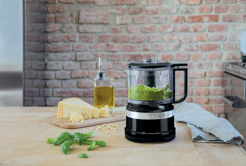Sekáčik potravín KitchenAid 5KFC3516EOB čierny