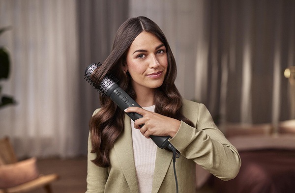 Kulma rotačná Philips 7000 Series BHA715/00 čierna