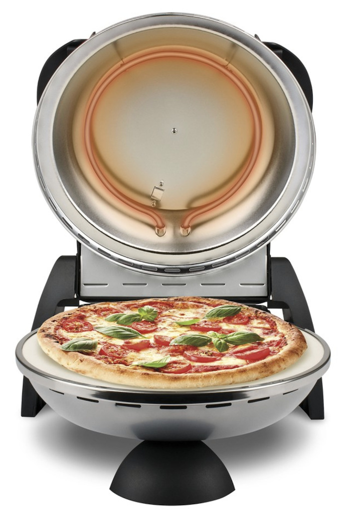Pec na pizzu G3 Ferrari G1000606 DELIZIA strieborná Pizza na žiaruvzdornom kameni v otvorenej peci s rozžeraveným horným telesom