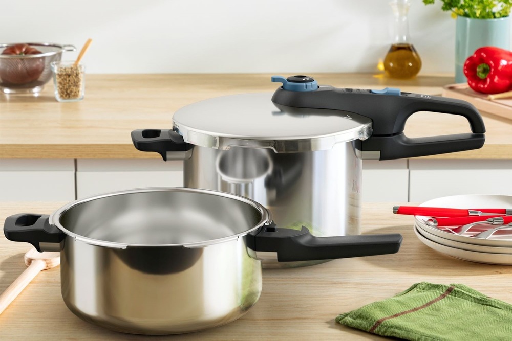 Tlakový hrniec Tefal Secure Trendy P2584301, 4 l + 6 l nerez
