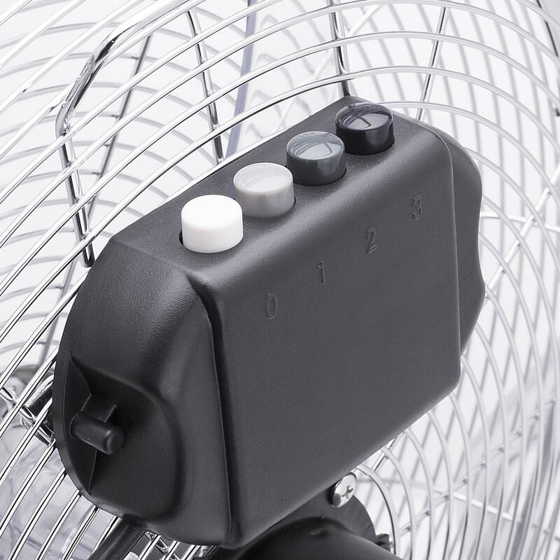 Ventilátor stojanový Tristar VE-5975 strieborný Ventilátor stojanový Tristar VE-5975 strieborný