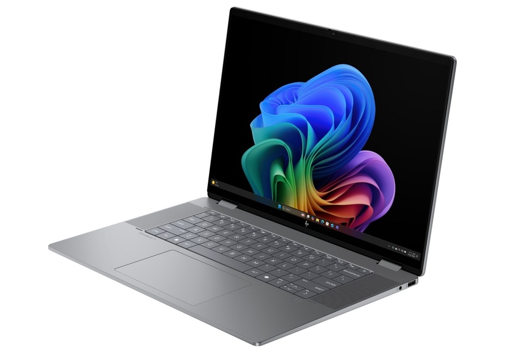 Notebook HP OmniBook X Flip NG AI PC 16-ar0433nc + Game Pass predplatné na 3 mesiace strieborný/šalviová farba Notebook HP OmniBook X Flip NG AI 16-ar0433nc otočený doľava