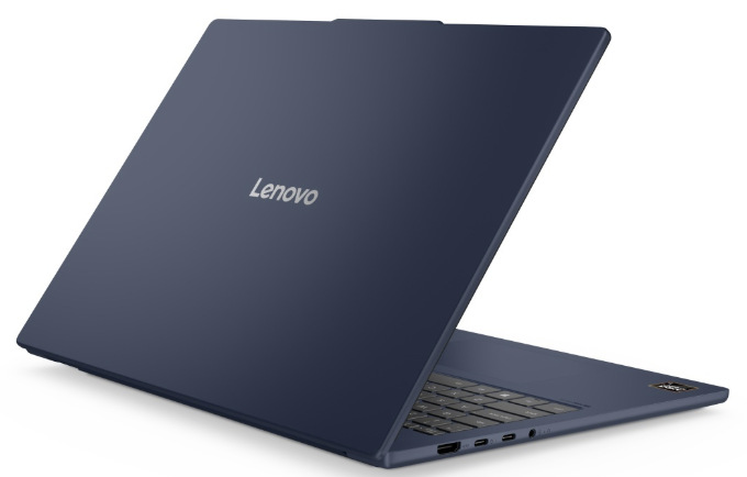 Notebook Lenovo IdeaPad Slim 5 16AKP10 modrý Hliníkové veko modrého notebooku Lenovo s logom a konektormi na ľavej strane