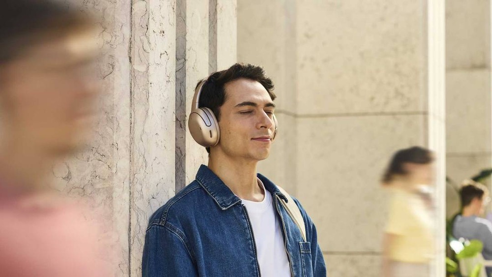Slúchadlá JBL TOUR ONE M3 béžová „“