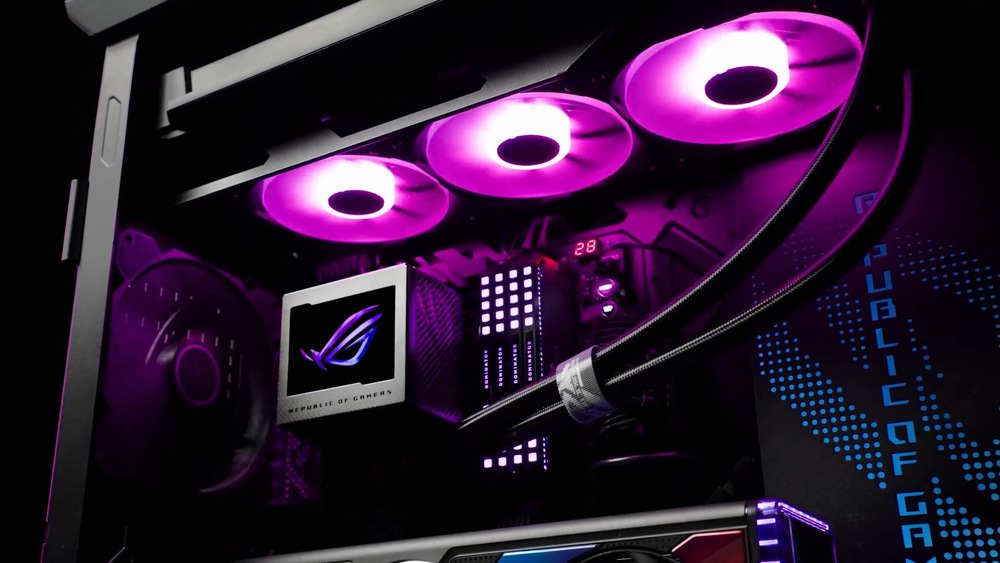 Vodný chladič Asus ROG RYUJIN III 240 ARGB White Asus ROG Ryujin III 240 ARGB White