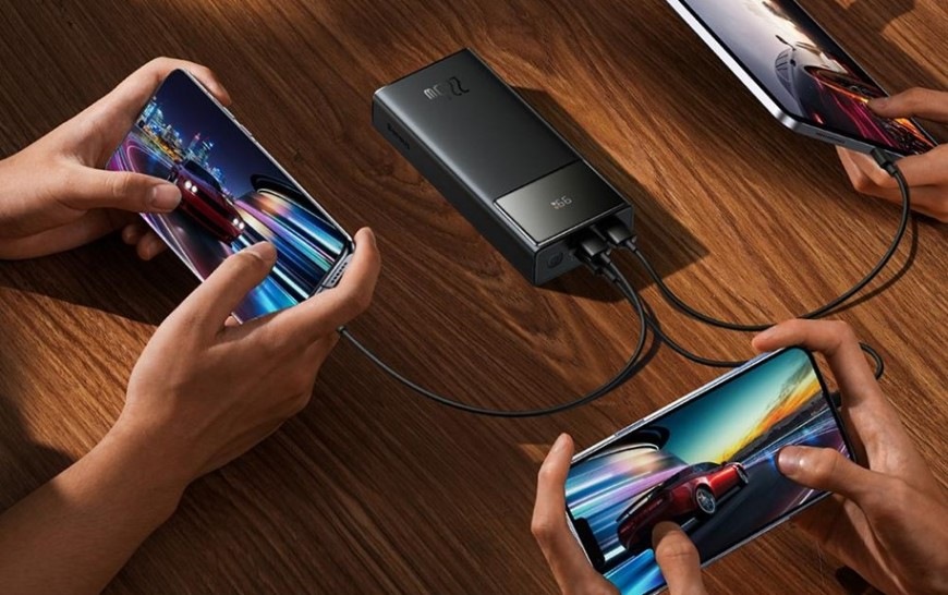 Powerbank Baseus Star-Lord 30000 mAh 22,5W USB/USB-C čierny Powerbank Baseus Star-Lord 30000 mAh 22,5 W USB/USB-C - čierna