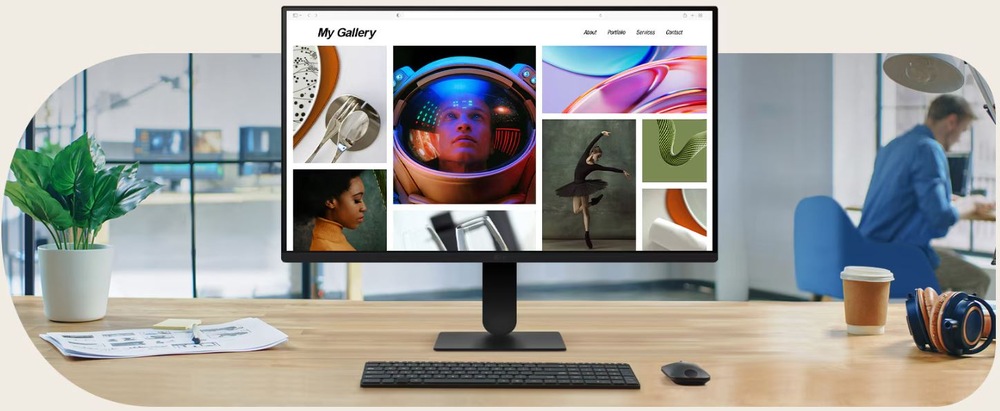 Lifestylové foto monitora LG 24U41YA-B