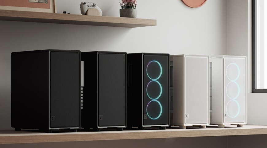 Case FRACTAL DESIGN Epoch White TG RGB Clear Tint biela Porovnanie viacerých variantov skrine umiestnených vedľa seba na polici, vrátane čierneho a bieleho prevedenia, s rozdielnym štýlom čelného panelu a RGB podsvietením.