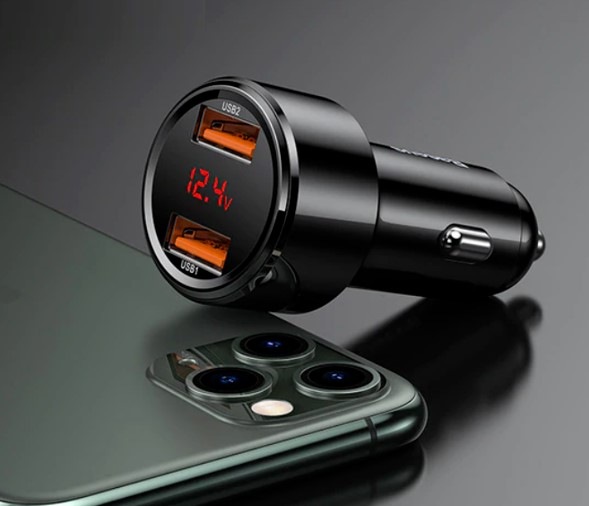 Adaptér do auta Baseus Magic 2x USB, 45 W, 6 A, s displejom čierny