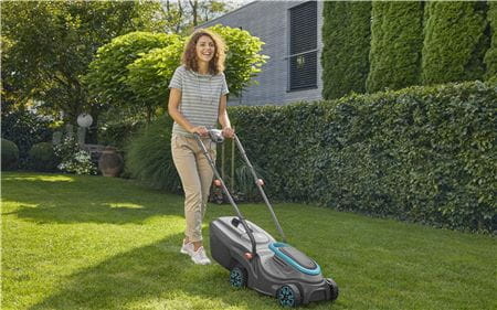 Kosačka Gardena PowerMax 14632-20 (s batériou) Kosačka Gardena PowerMax 14632-20 (s batériou)