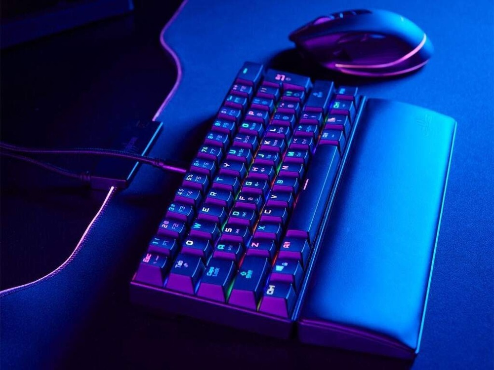 Klávesnica Hama uRage Exodus 760TKL US čierna Klávesnica Hama uRage Exodus 760TKL US čierna
