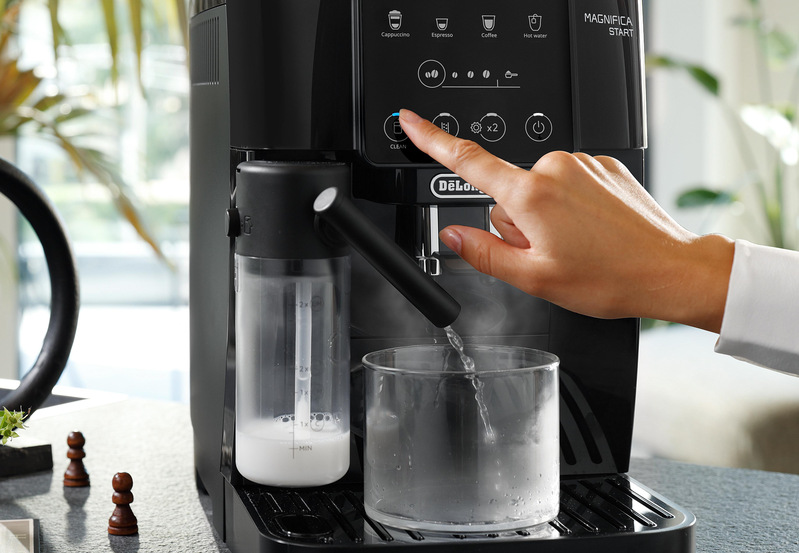 Automatický kávovar De'Longhi Magnifica Start Milk ECAM 220.80.SB Espresso De'Longhi ECAM 220.80.SB Magnifica Štart Milk