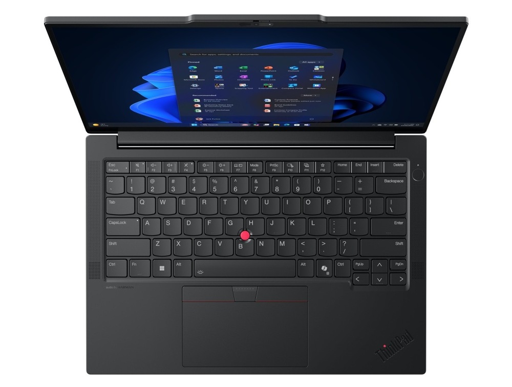 Notebook Lenovo ThinkPad E14 Gen 7 čierny Pohľad zhora na klávesnici notebooku Lenovo ThinkPad E14 Gen 7″ width=