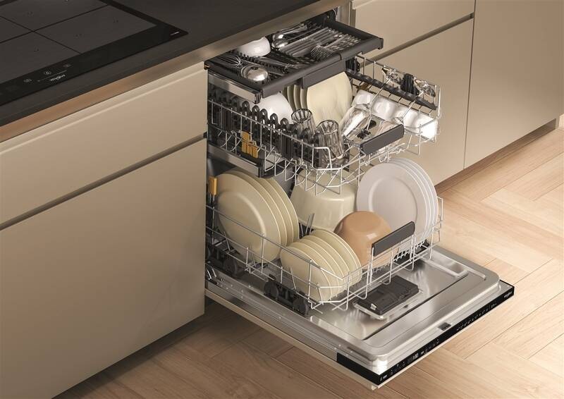 Umývačka riadu Whirlpool WH7IPC15BM60 MaxiSpace. Umývačka riadu 60 Whirlpool WH7IPC15BM60, vstavaná