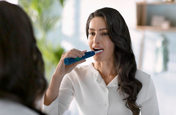 Zubná kefka Philips Sonicare 4100 HX3689/42 modrý Zubná kefka Philips Sonicare 4100 HX3689/42 modrý