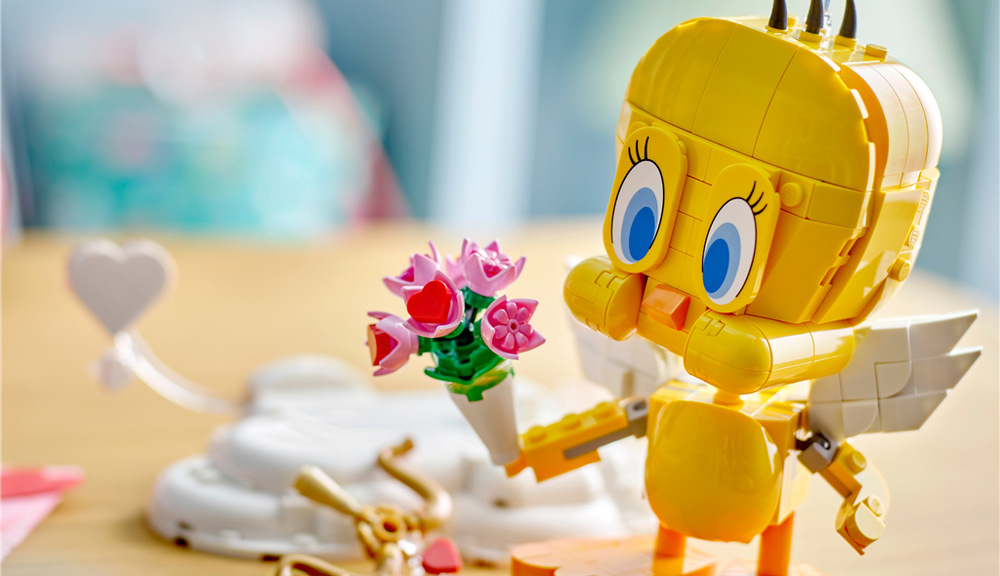 Stavebnica LEGO® Looney Tunes™ 40824 Roztomilý Tweety Z 412 dielikov vznikne atraktívny model LEGO, ktorý poteší fanúšikov Looney Tunes aj milovníkov kreatívneho stavania